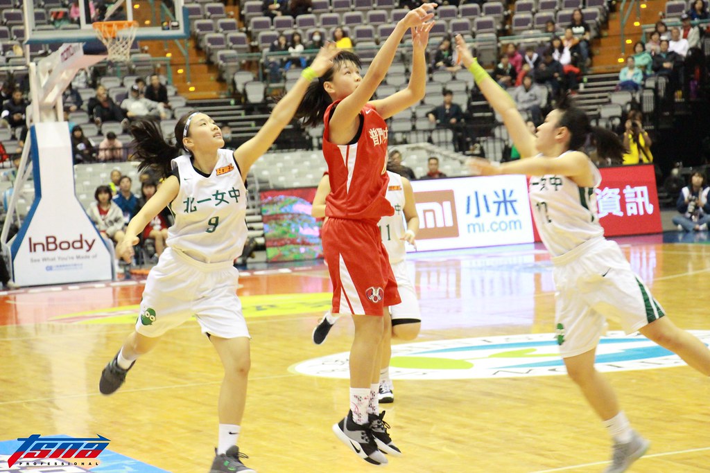 連文鈴預約新人后　普門拿季軍