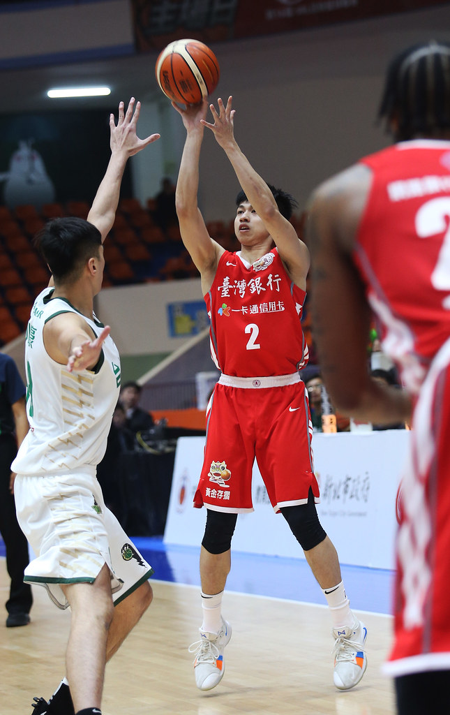 陳昱瑞替補轟18分　台銀扳倒龍頭台啤