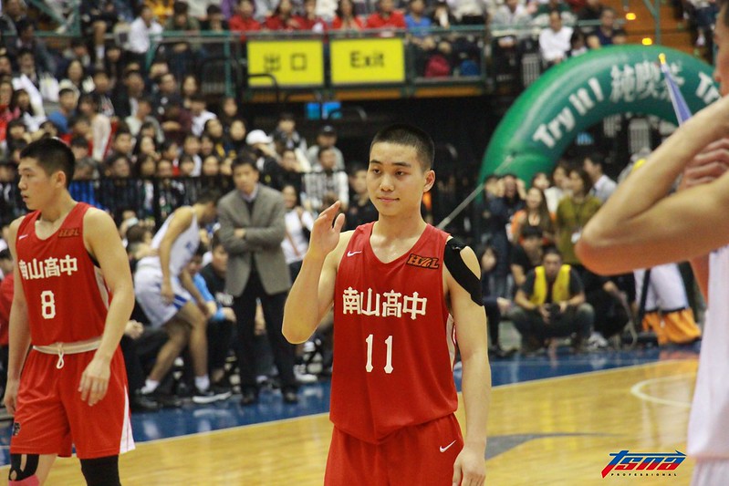 南山無緣封王　陳力生奪新人王仍有遺憾　