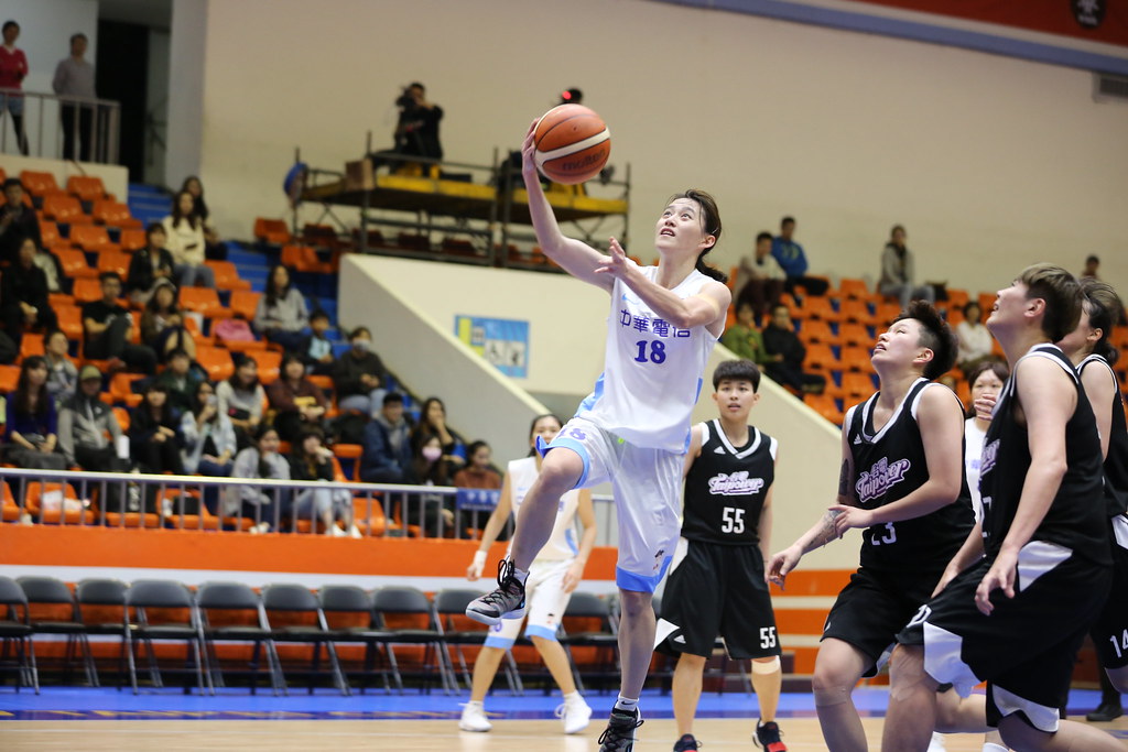 黃郁婷把握上場機會　助電信力退台電