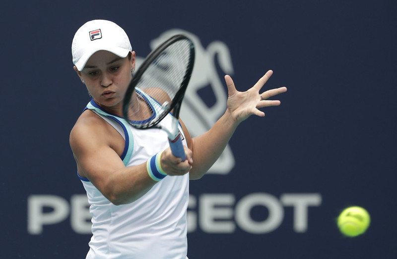 決戰雙打拍檔　Barty拚女單球后