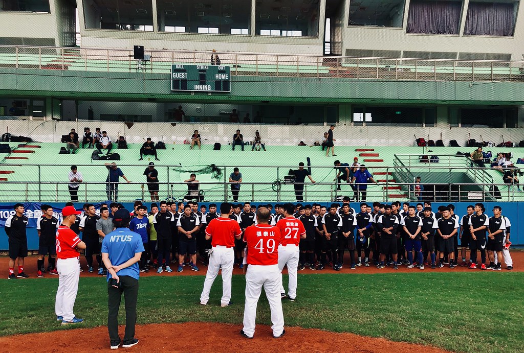 開設「愉悅龍們」　味全教練團分享選秀