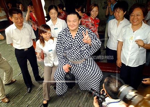 蒙古政府證實白鵬放棄國籍　為取得日本國籍