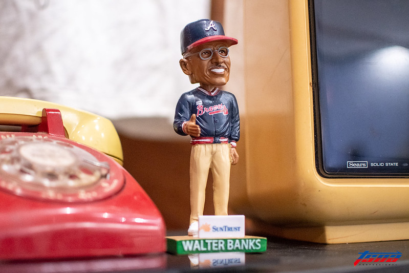 駐美觀點／史無前例的搖頭娃娃