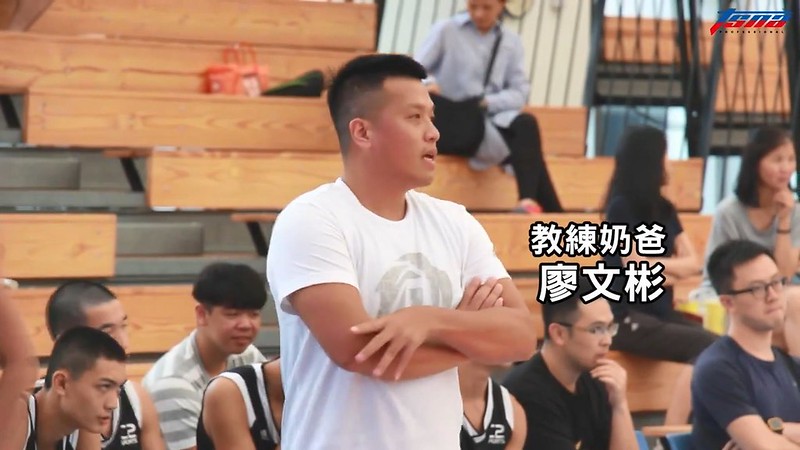 廖文彬育有4子女　目標5代同堂