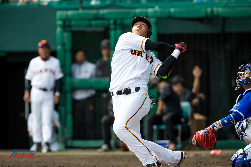 丸、岡本齊開砲　巨人95%機率進軍日本一