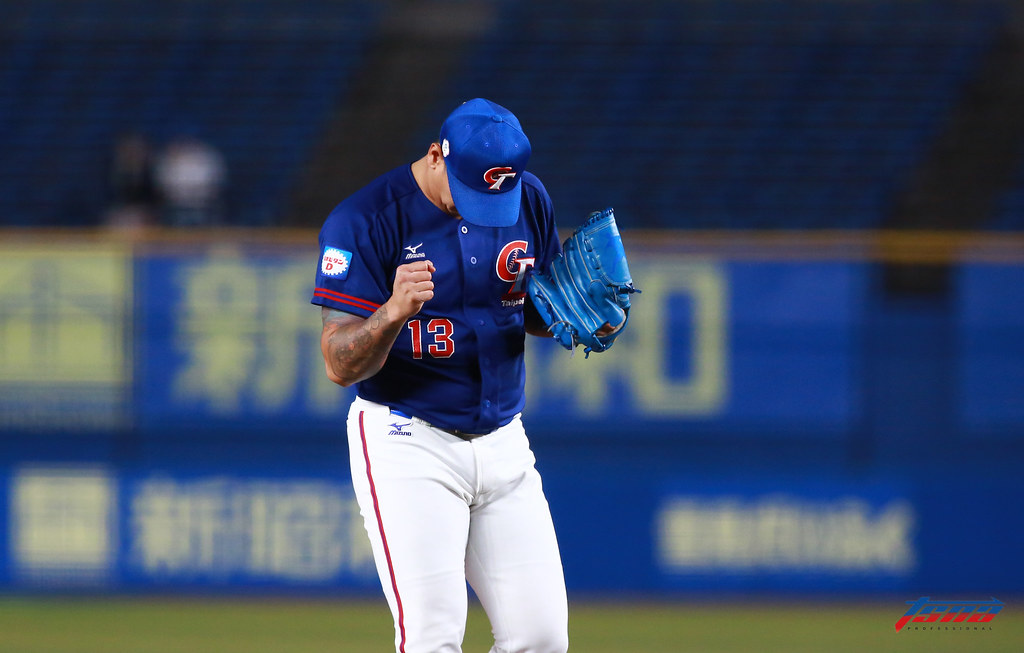 對韓關門當1比0投　陳鴻文扮稱職終結者