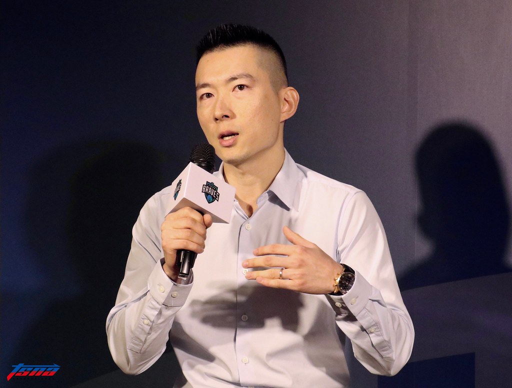 富邦首戰爆滿　蔡承儒好感動