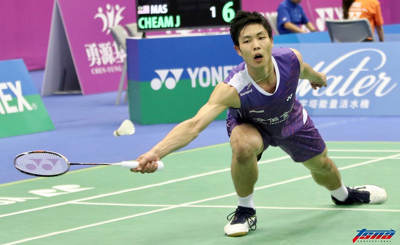 Axelsen退賽不敵Ginting　周天成無緣晉級4強