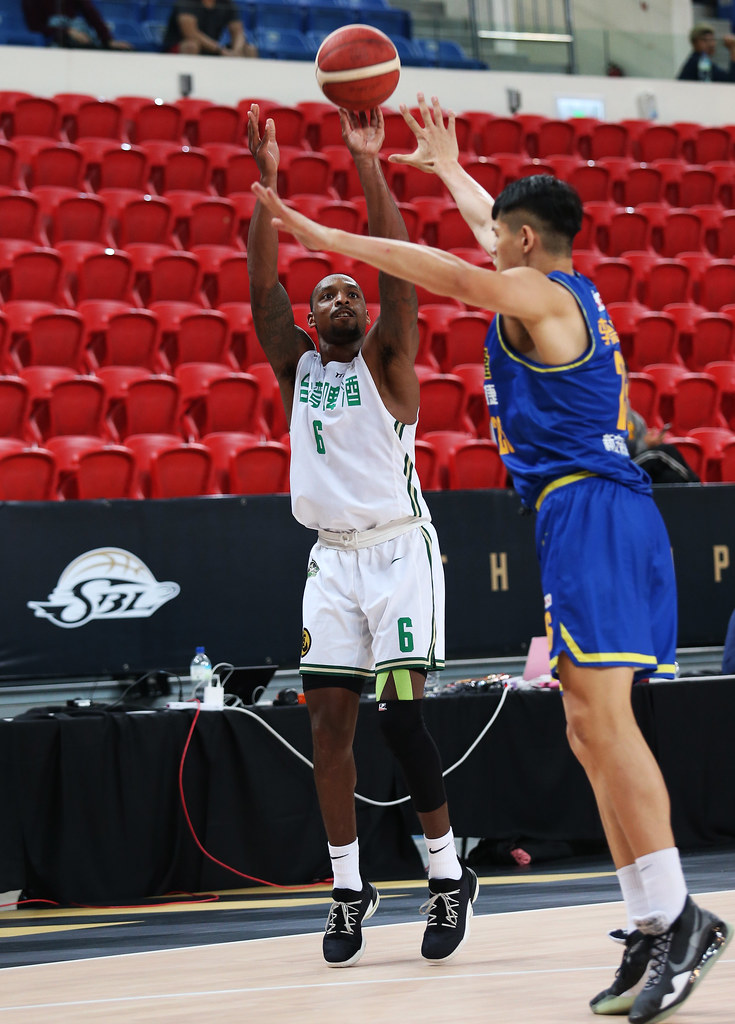 巴克利轟32分　台啤4連勝獨強