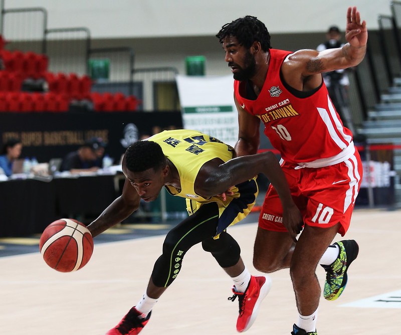 賽森決勝節飆23分　九太逆轉奪首勝