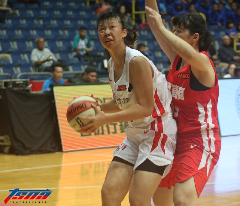 目標新人后　温雅云睡覺向學姐討教