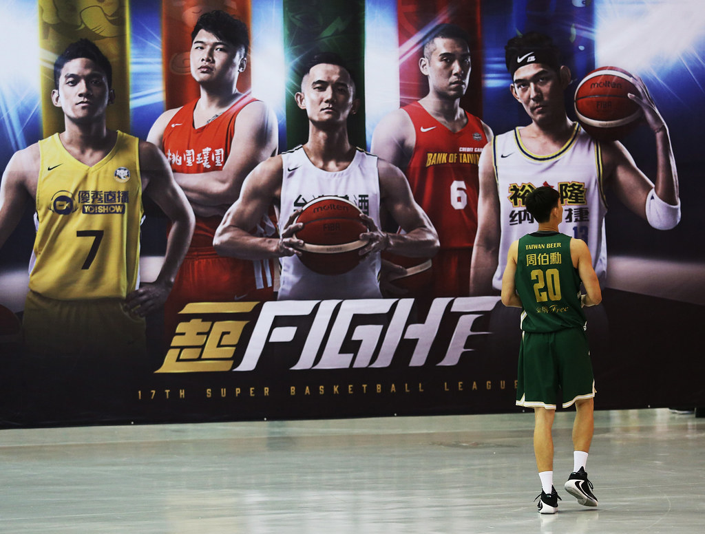 周伯勳2U出場　三總代說抱歉