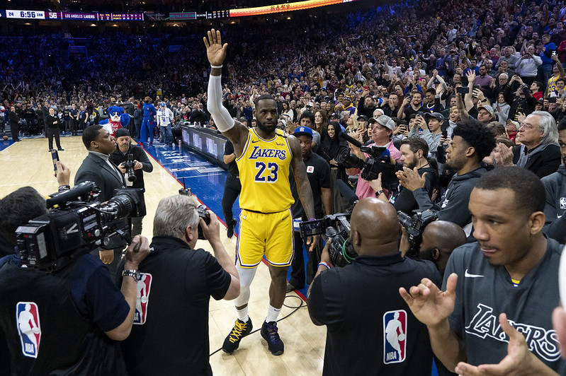 生涯得分超越Kobe　LeBron仍記得當年教誨