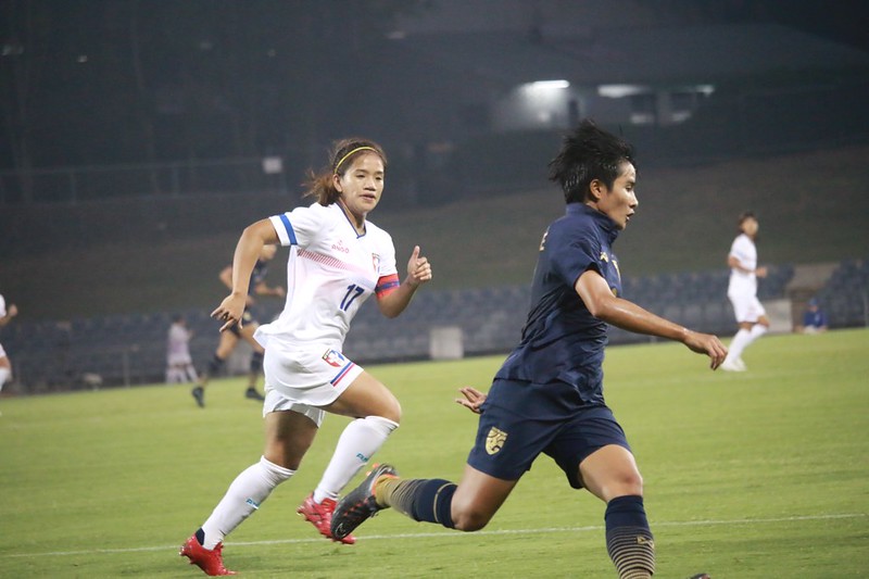 隊長丁旗射破泰國　台灣女足開紅盤