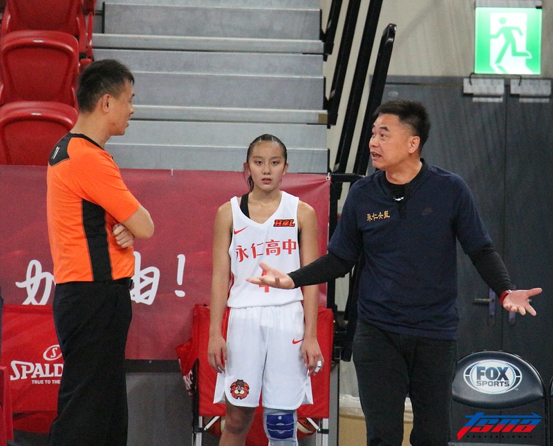 楊芷昀被吹U　永仁教頭極力護航