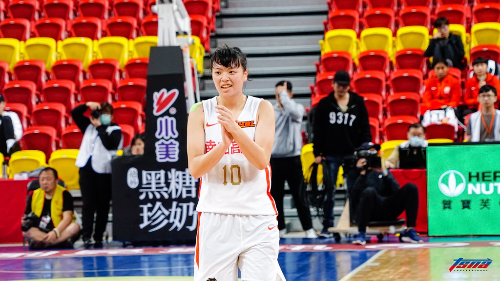 一度自暴自棄　陳昱潔助南山闖4強