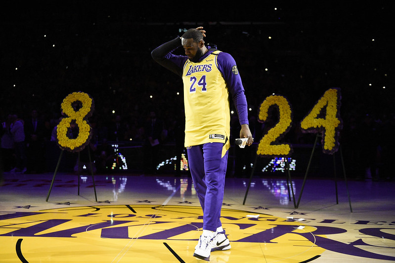 仍為Kobe哀痛　LeBron：追思會不是了結