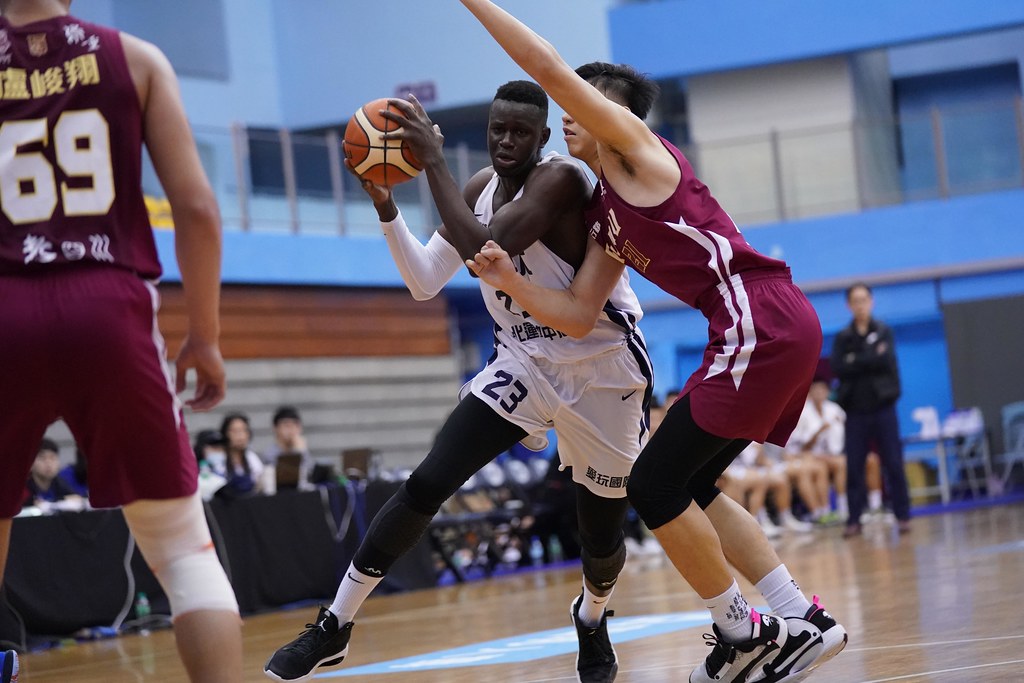 斑霸挑戰第1中鋒曾祥鈞　無畏懼想拚4強