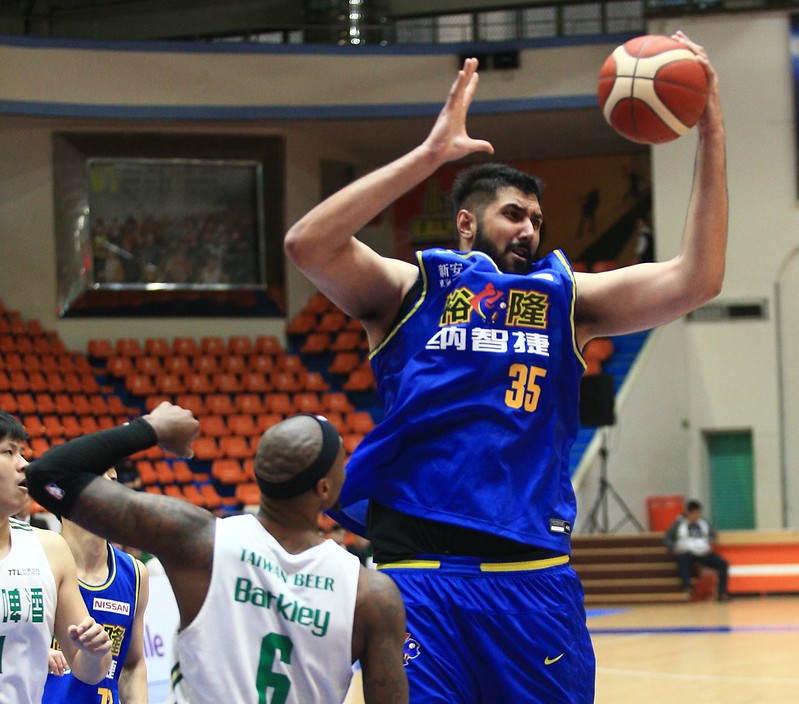 布拉首戰感冒　裕隆狂輸26分