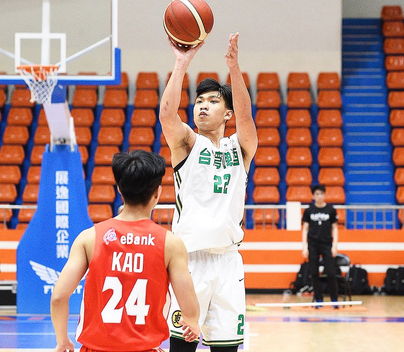 HBL能仁封王　學長黃泓瀚也說讚