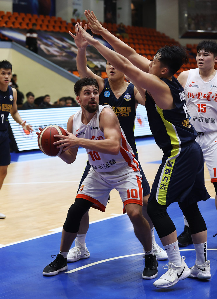 下半季變猛原因？　愛德：我訂婚了！