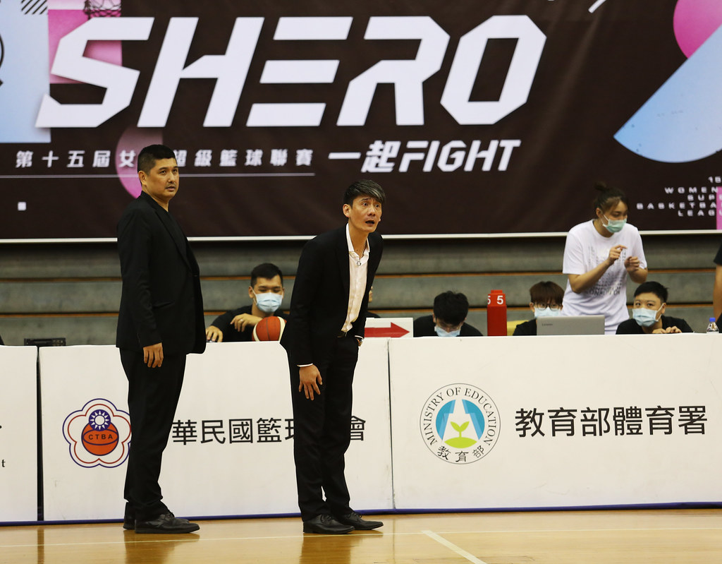 WSBL疫情中開打　邱啟益迎首勝