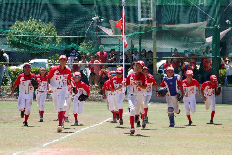 張閎溢完投完封勝　東園首奪軟式聯賽冠軍