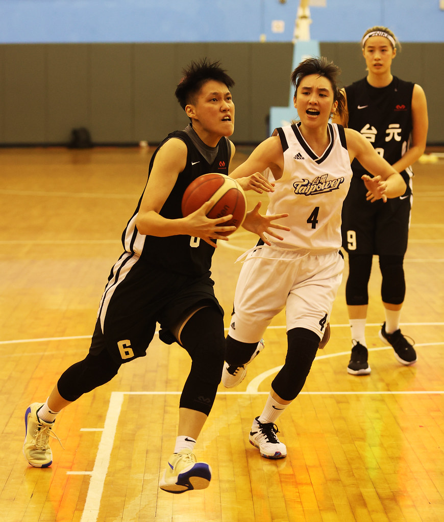 台元逆轉台電　將與電信爭冠軍賽門票