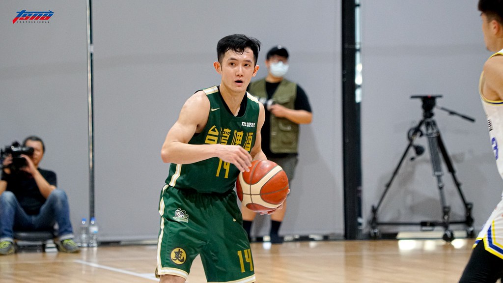 年薪差7位數　蔣淯安情義留台啤