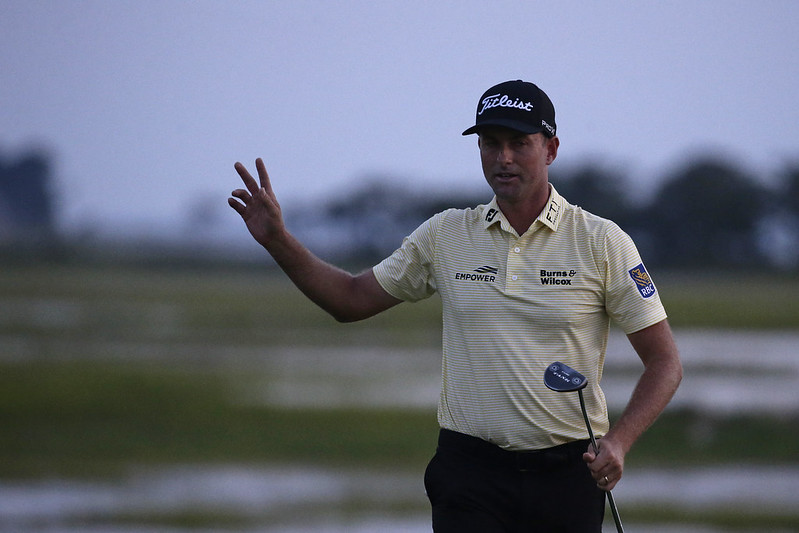 潘政琮衛冕失利　Webb Simpson父親節再捧冠