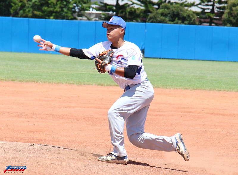 休兵留營練打擊　黃勇傳盼正選名單
