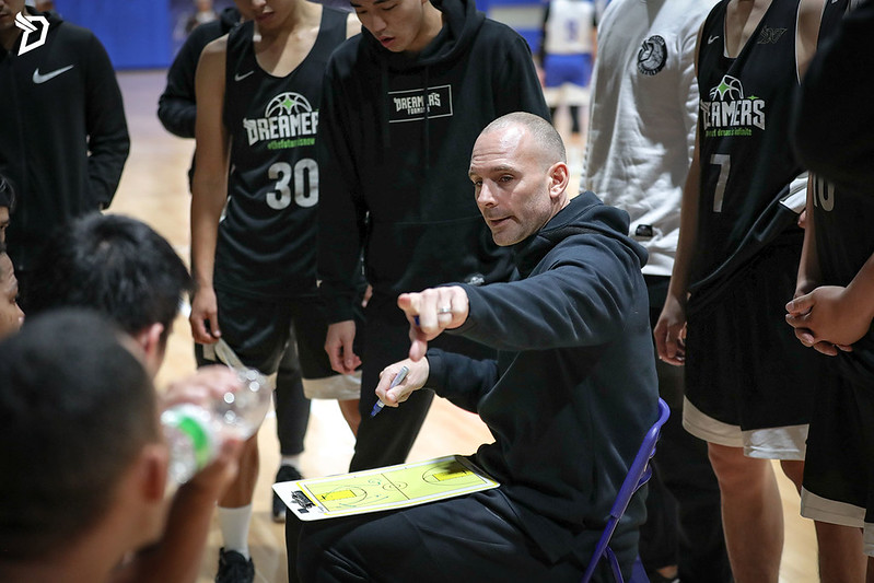 與夢想家續約　Julius期待李德威、譚傑龍