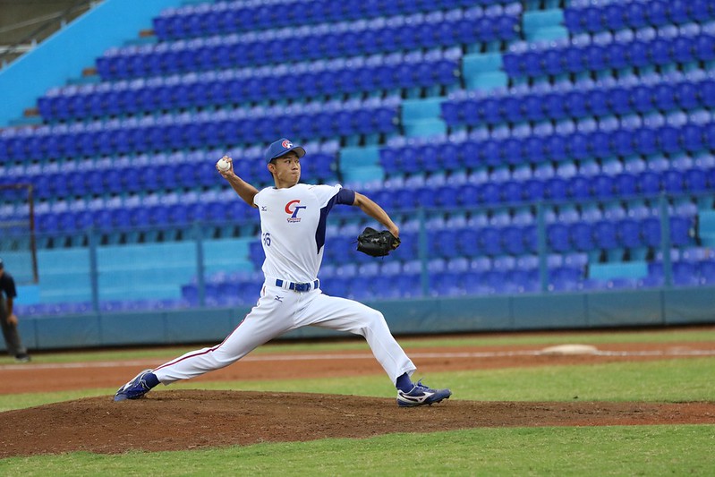 張弘稜狂飆150公里火球　先發5局失1分