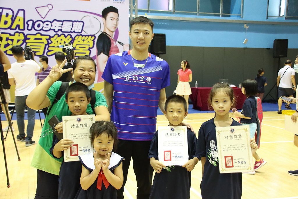 羽協暑期營結業式　王子維率隊鼓勵小選手