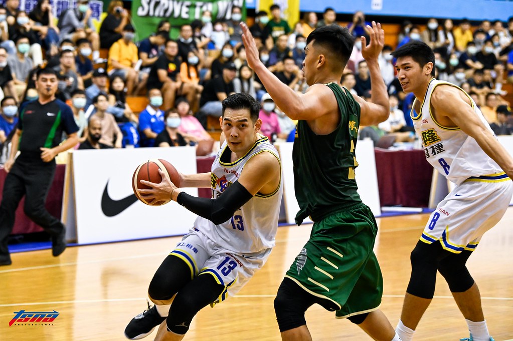 呂政儒獲MVP　裕隆奪夏季挑戰賽冠軍