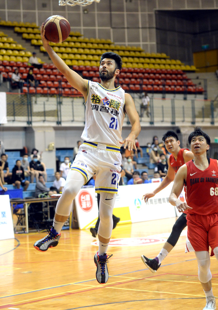 登SBL最老球員　簡浩盼跟上年輕人腳步