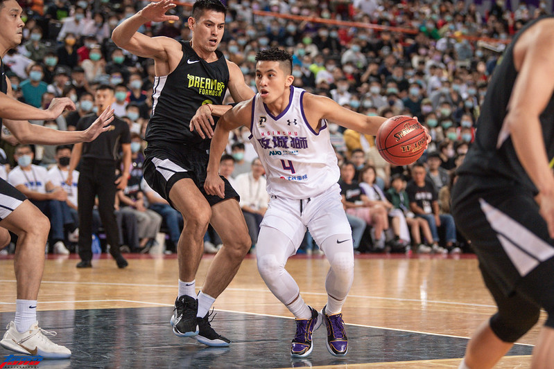 高國豪30分6抄截　攻城獅旗開得勝