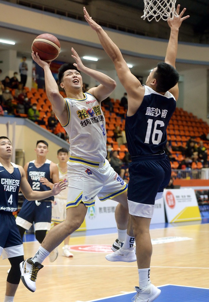 林宜輝給中華白上課　裕隆大勝30分