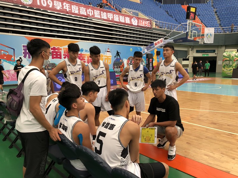 蔡耀勛回鍋后綜　要求紀律大於成績