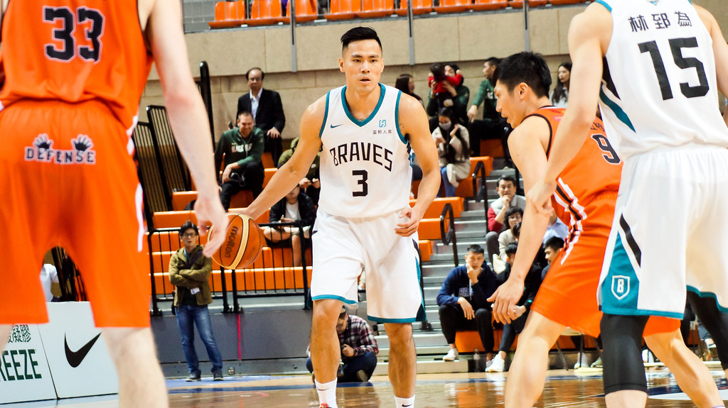 張宗憲首出賽　富邦輕取攻城獅