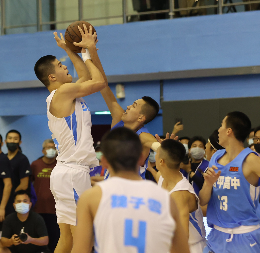 鞠丞哲致勝罰球　三重睽違8年再闖12強