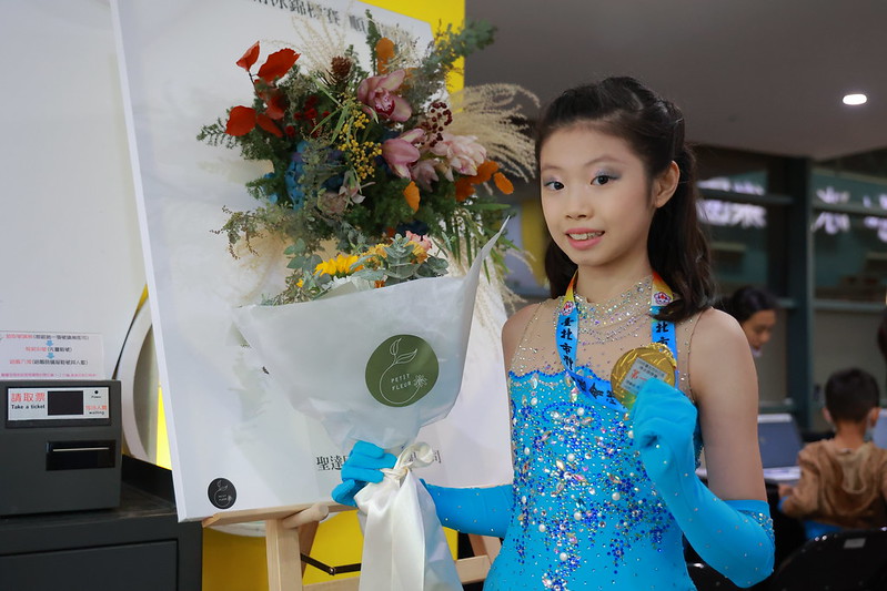 比賽緊張表演錯方向　潛力小將鄭庭芸仍摘金