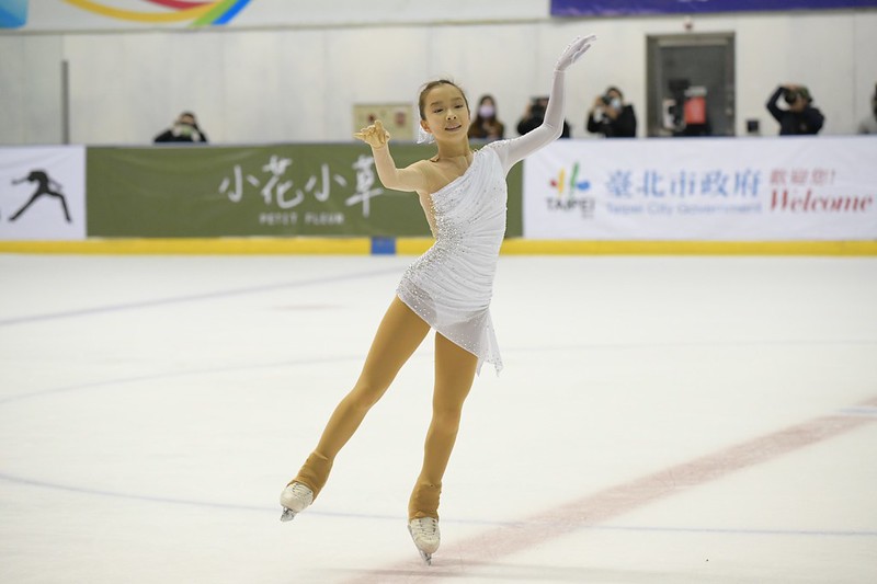 聽Ariana沈澱心情　丁子涵連2日封后