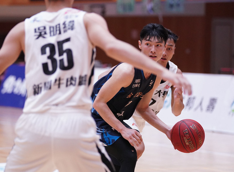 王偉丞當隊長稱職　徐耀輝不擔心球隊