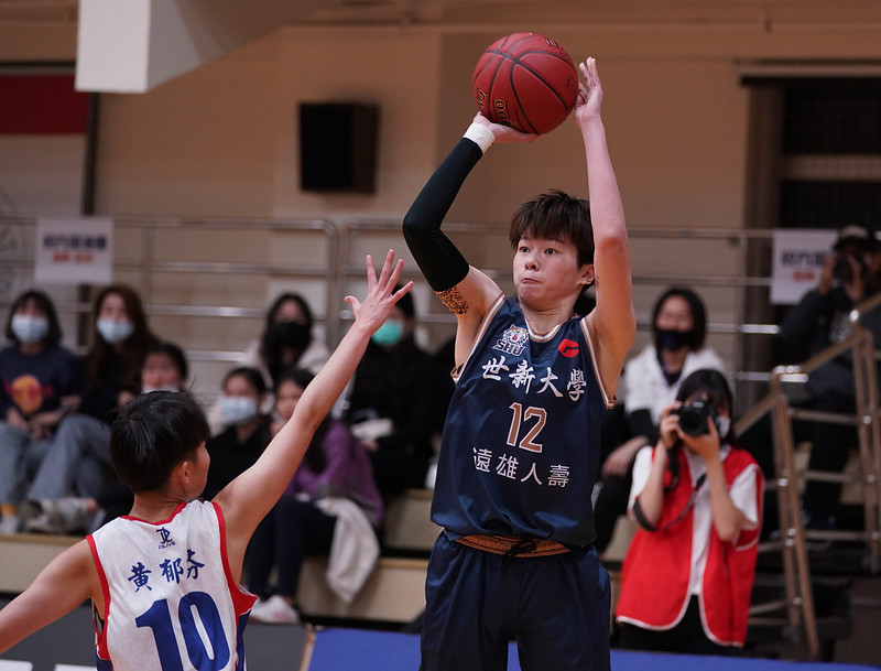 世新狂轟123分　教頭何正峰卻斥積極度不夠