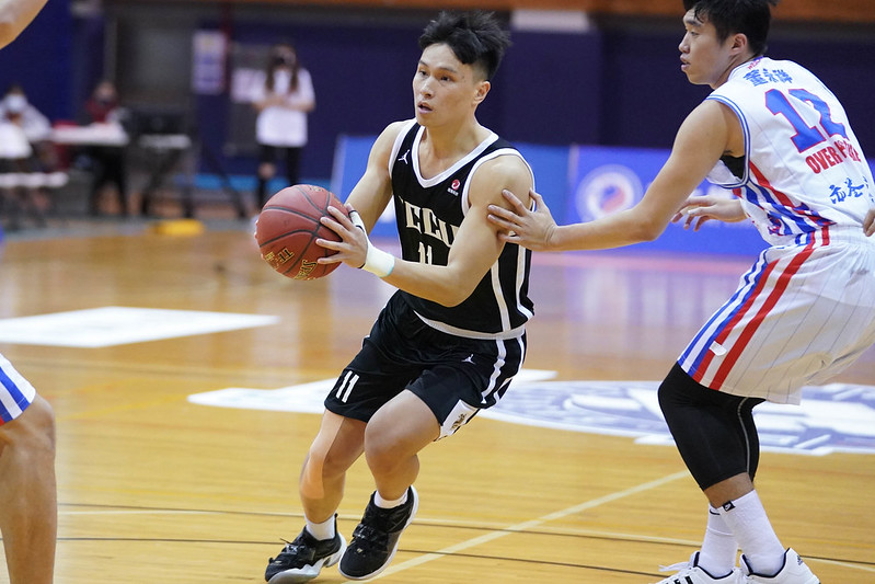 首逢昔日高苑恩師田本玉　洪楷傑攻18分