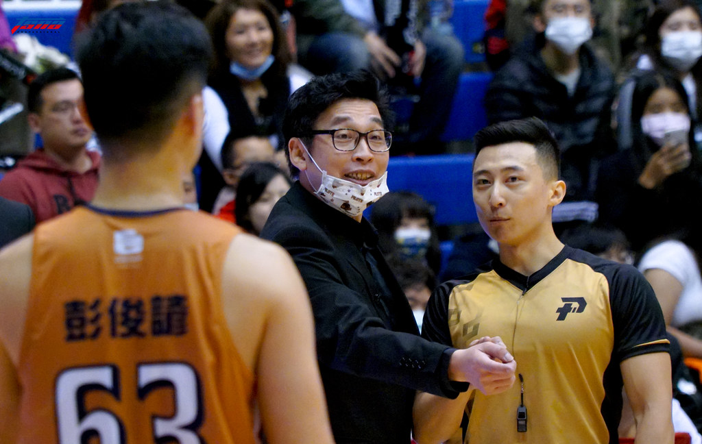 楊宜峰暫代總教練　未來不排除真除