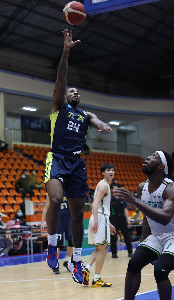 九太JC還沒贏　寶總盼本土能扛責