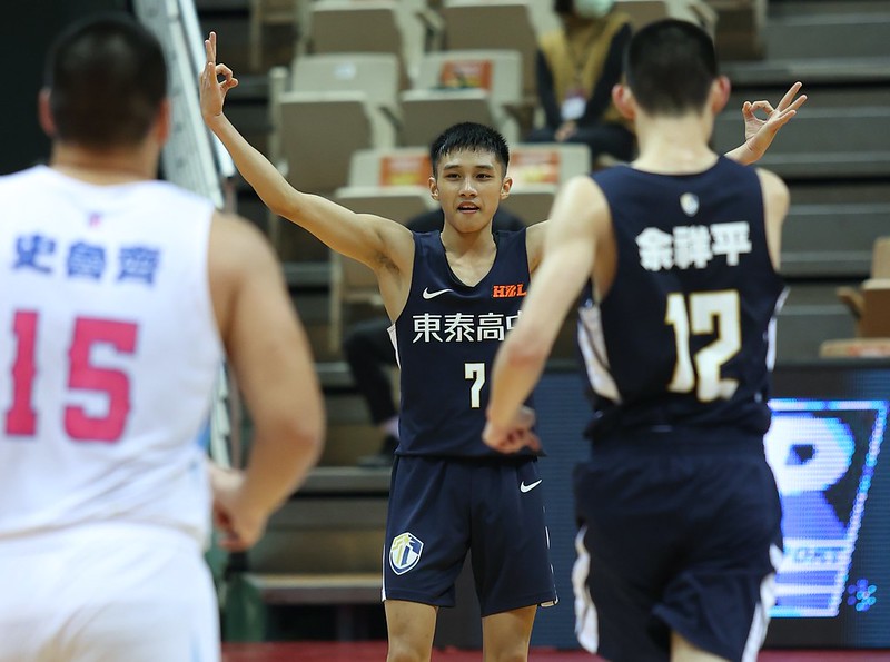 曾想打工給弟妹溫飽　廖慈恩獲善心人士捐款